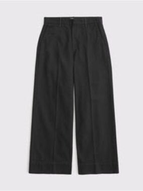 Abercrombie & Fitch Women's
Curve Love High Rise Wide Leg Trouser Jean Black